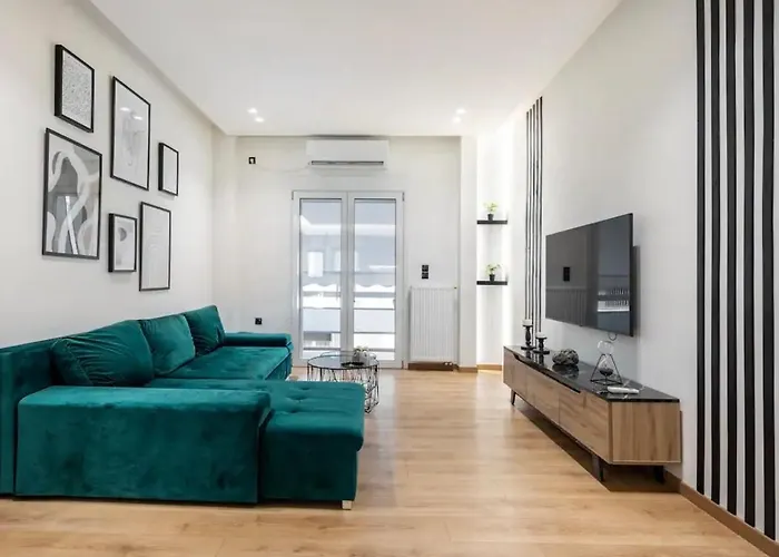 Nazar Apartment- In The Center Of Athens
