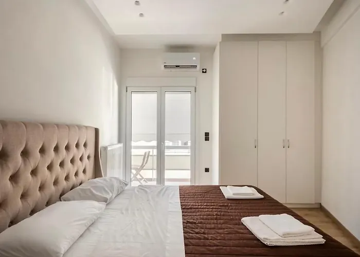 Nazar Apartment- In The Center Of Athens